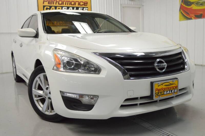2014 Nissan Altima for sale at Performance car sales in Joliet IL