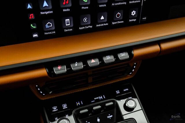 2024 Porsche 911 S/T