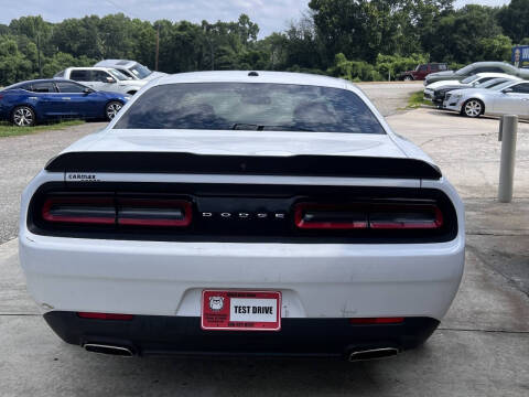 2019 Dodge Challenger SXT