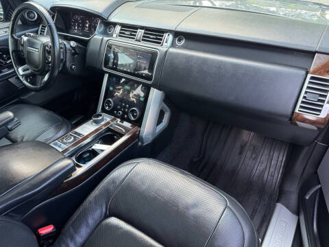 2020 Land Rover Range Rover P525 HSE