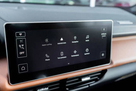 2025 Lotus Emira V6 Base