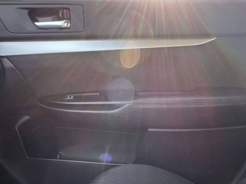 2010 Subaru Legacy 2.5i Premium