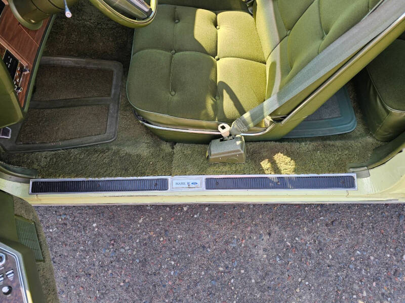 1975 Lincoln Continental