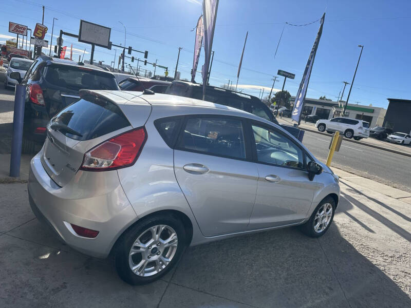 2016 Ford Fiesta SE