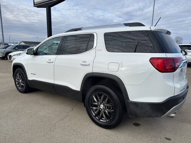 2017 GMC Acadia SLT-1