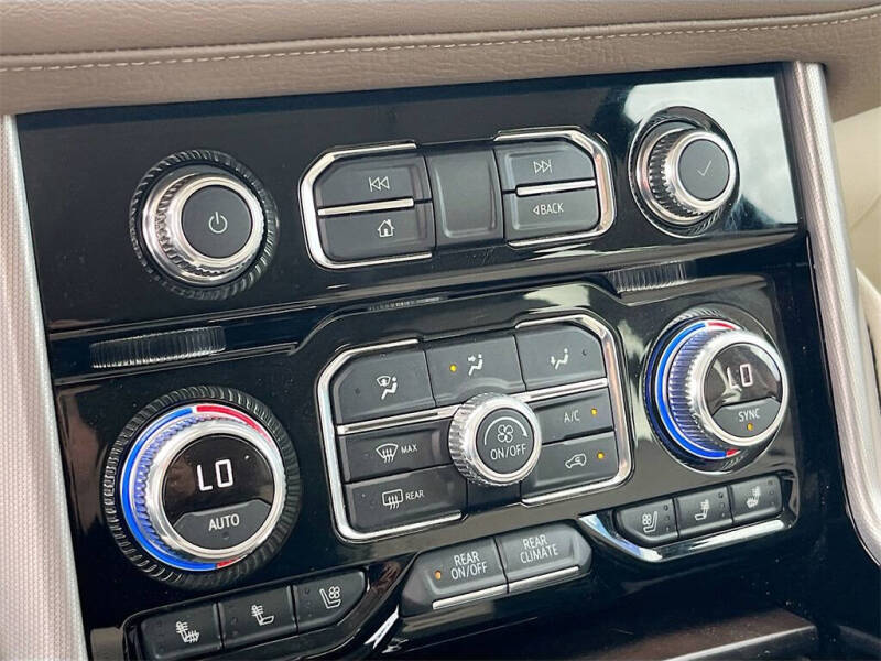 2022 GMC Yukon XL Denali