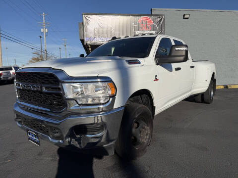 2023 RAM 3500 Tradesman