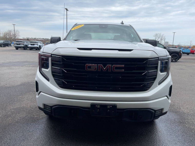 2025 GMC Sierra 1500