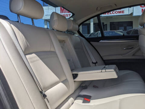 2014 BMW 5 Series 528i