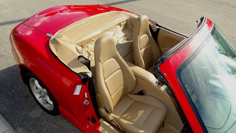 2000 Mazda MX-5 Miata