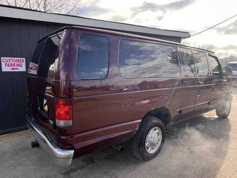 2005 Ford E-Series E-250