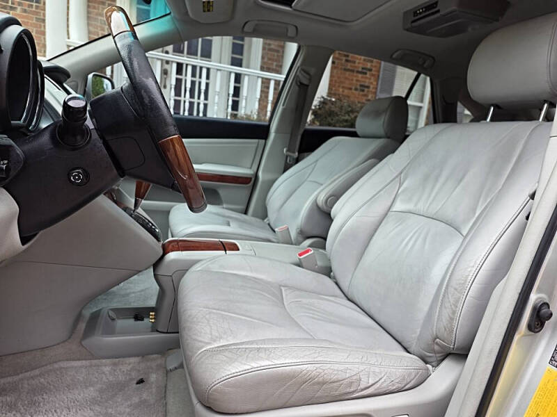 2004 Lexus RX 330