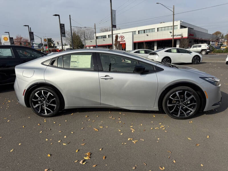 2026 Toyota Prius Plug-in Hybrid XSE