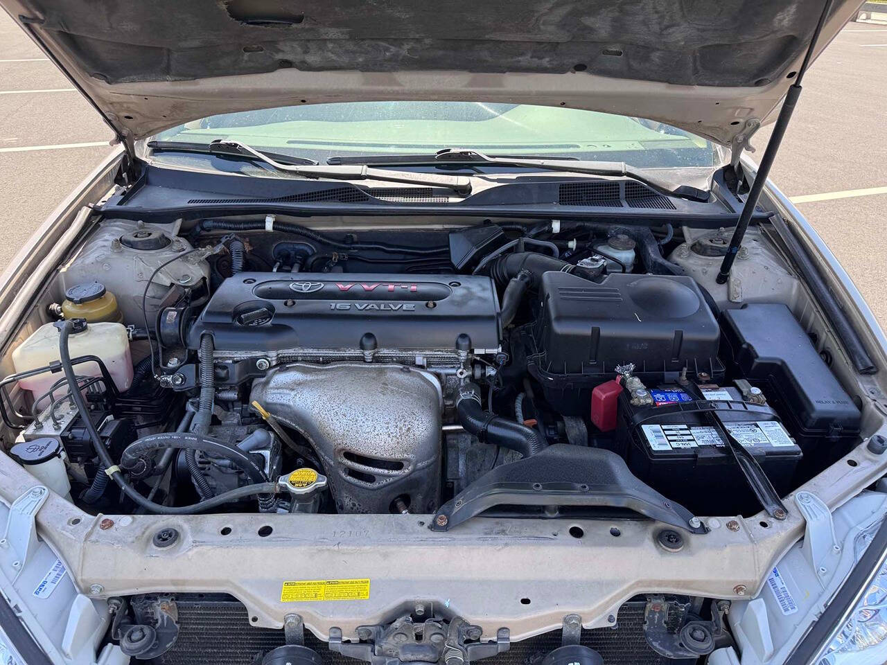 2002 Toyota Camry 22