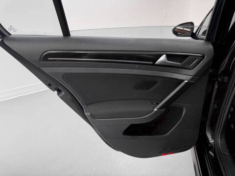 2015 Volkswagen Golf GTI S