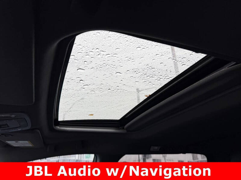 2022 Toyota Sienna XSE 7-Passenger