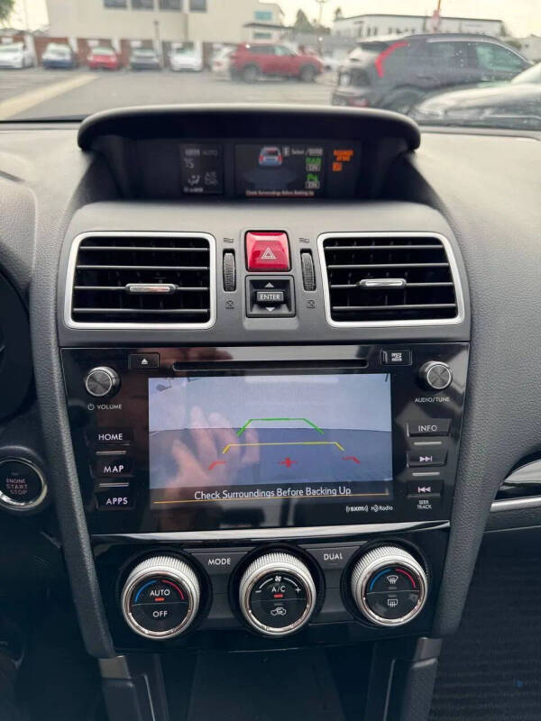 2017 Subaru Forester 2.5i Touring