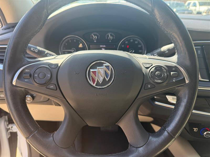 2021 Buick Enclave Essence