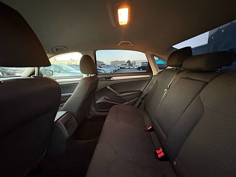 2014 Volkswagen Passat