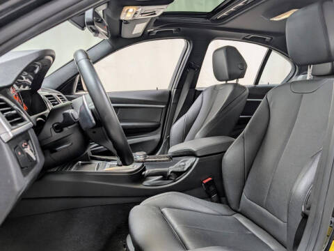 2017 BMW 3 Series 330e iPerformance