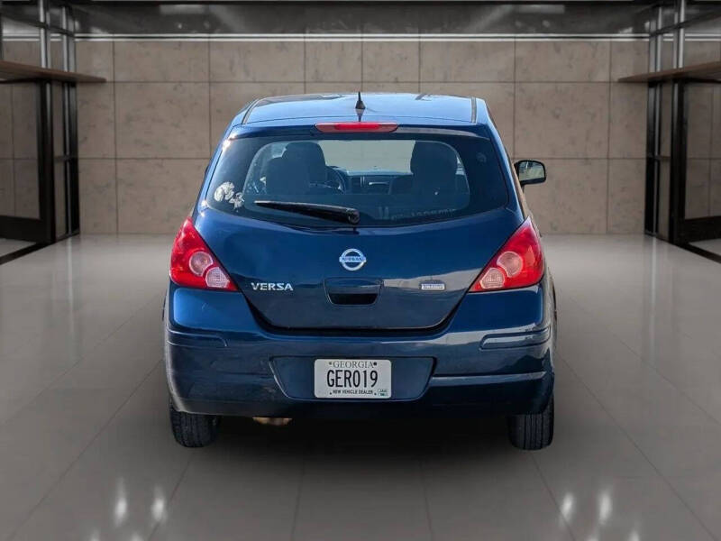 2012 Nissan Versa 1.8 S
