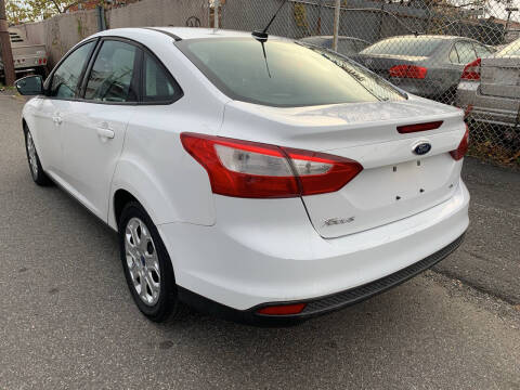 2012 Ford Focus SE