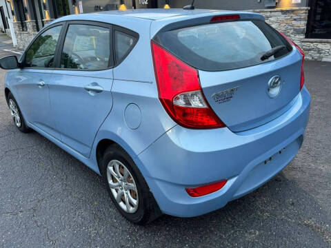 2013 Hyundai Accent GS