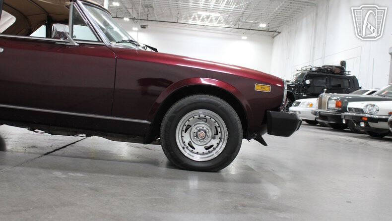 1982 FIAT 2000 Spider
