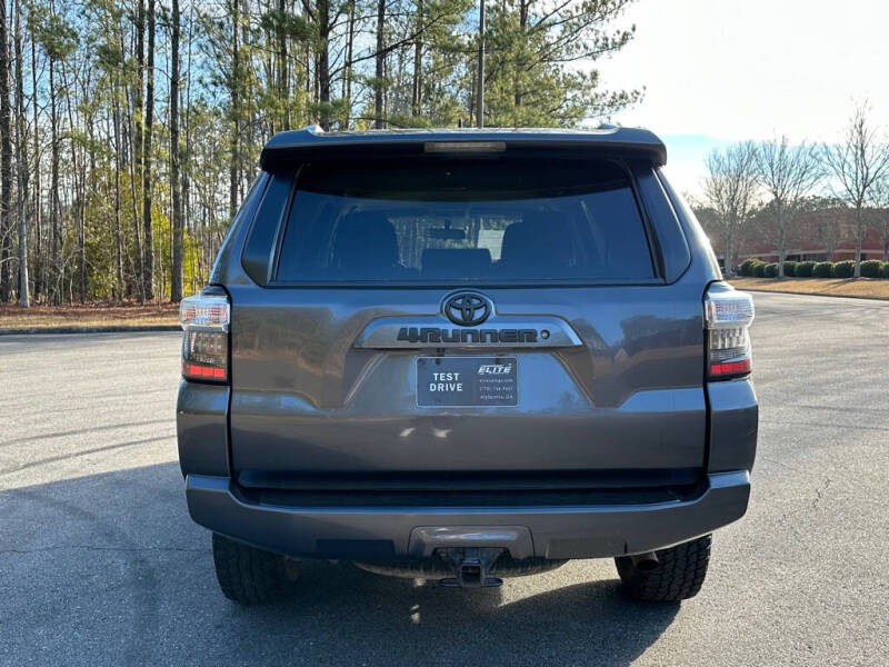 2018 Toyota 4Runner SR5