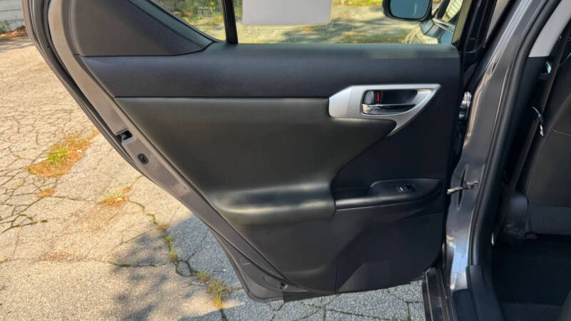 2013 Lexus CT 200h