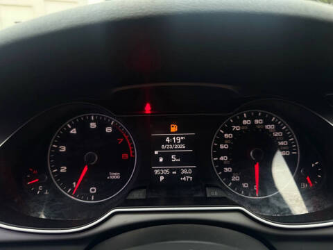 2014 Audi A4 2.0T quattro Premium