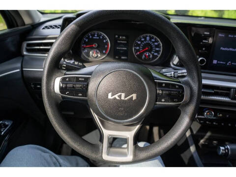2022 Kia K5
