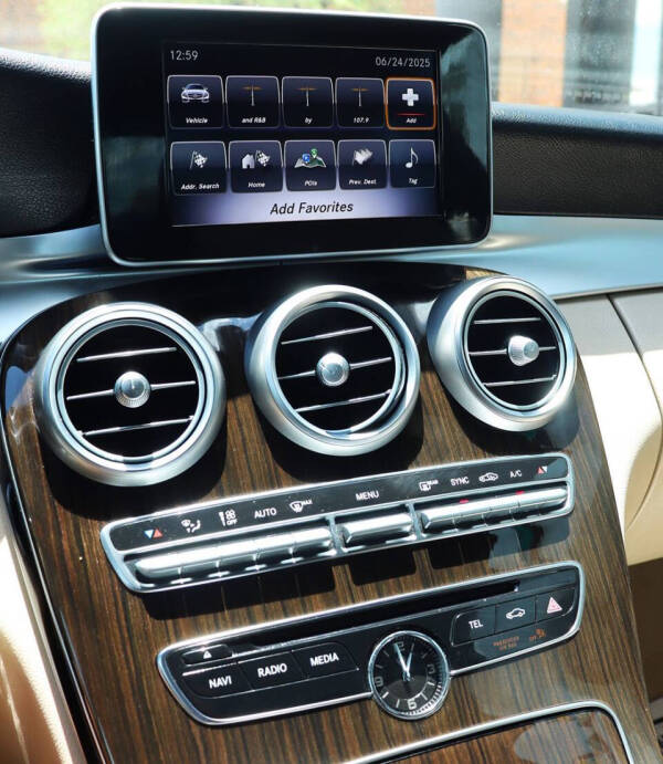 2018 Mercedes-Benz C-Class C 300