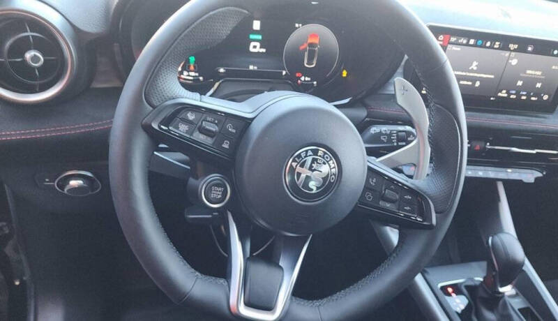 2024 Alfa Romeo Tonale Hybrid Veloce