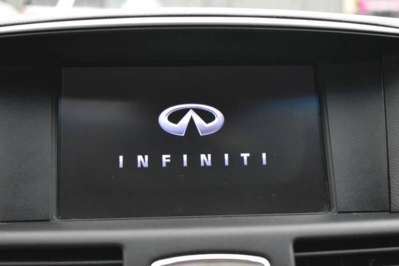 2012 Infiniti M37 x