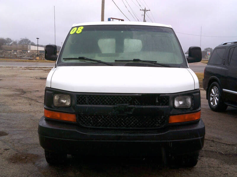 2008 Chevrolet Express for sale at Clancys Auto Sales in South Beloit IL