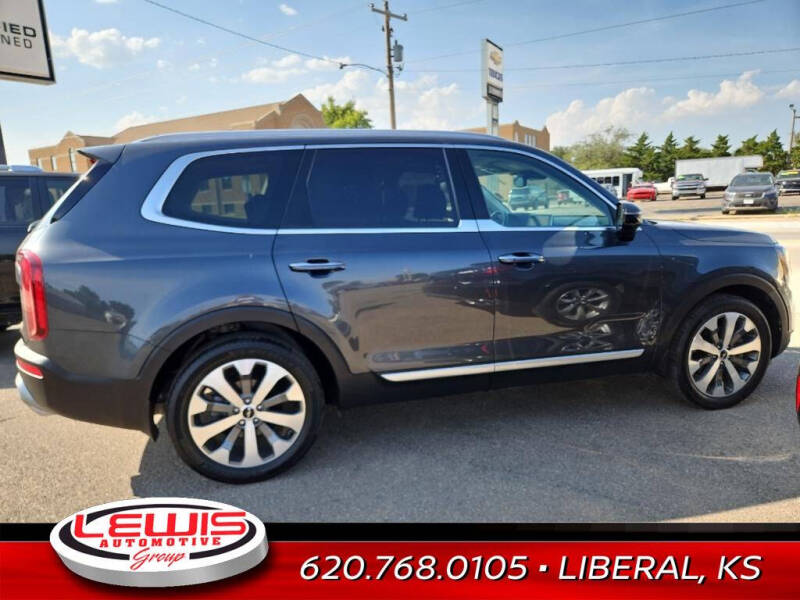 Used 2022 Kia Telluride SX with VIN 5XYP5DHC8NG214189 for sale in Liberal, KS