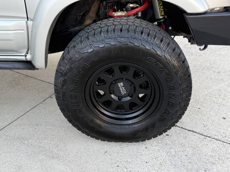 2000 Toyota 4Runner SR5