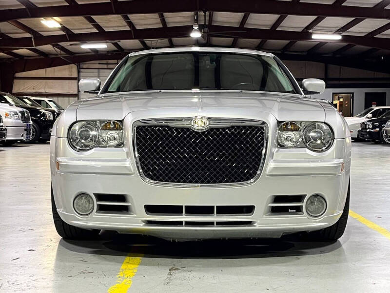2009 Chrysler 300 SRT-8