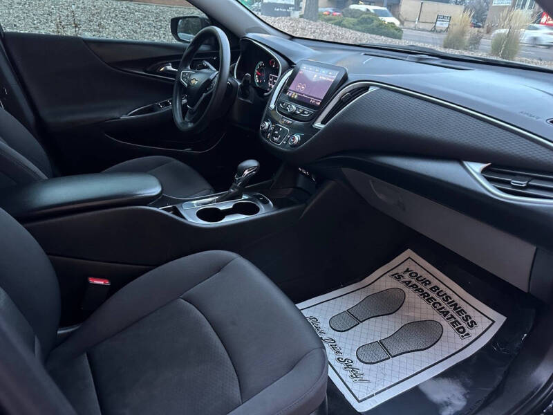 2022 Chevrolet Malibu LS