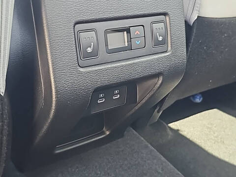 2025 Mitsubishi Outlander SEL Platinum Edition