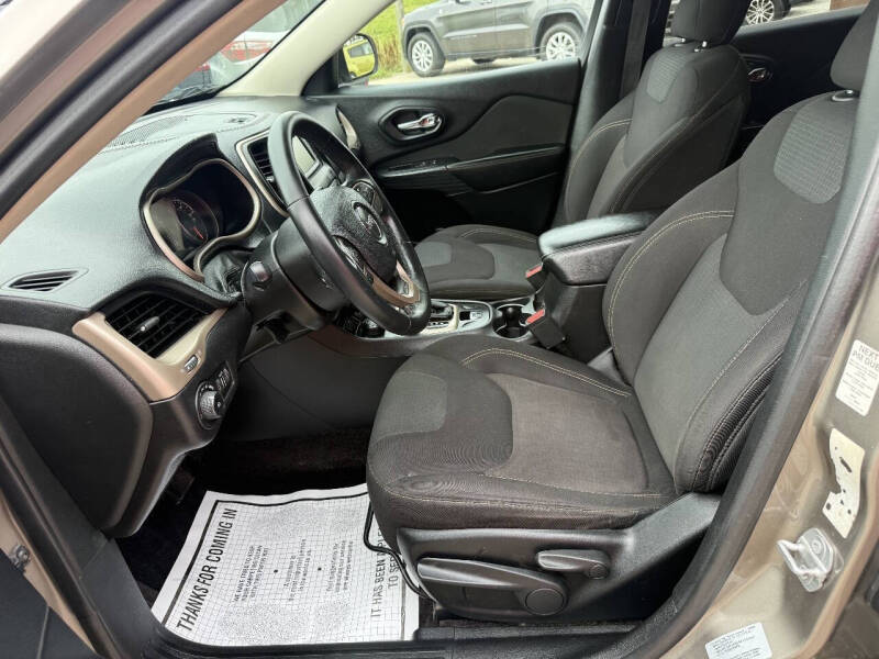 2017 Jeep Cherokee Latitude