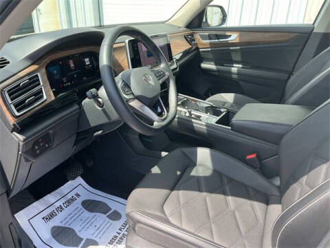 2024 Volkswagen Atlas SE