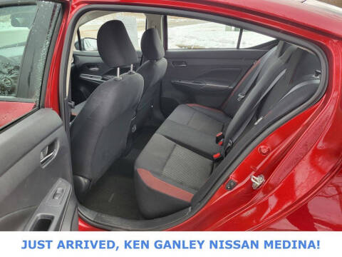 2023 Nissan Versa SR