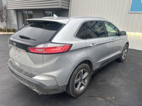 2019 Ford Edge SEL