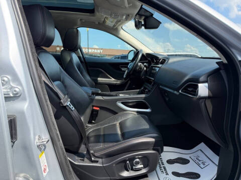 2020 Jaguar F-PACE 30t Prestige