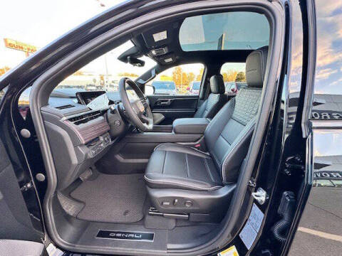 2025 GMC Sierra EV Denali