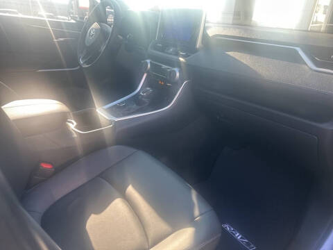 2025 Toyota RAV4 Hybrid XLE Premium