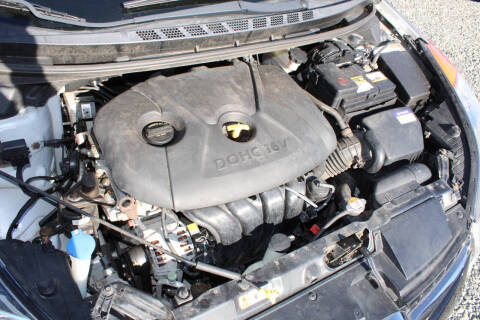 2013 Hyundai Elantra Coupe SE