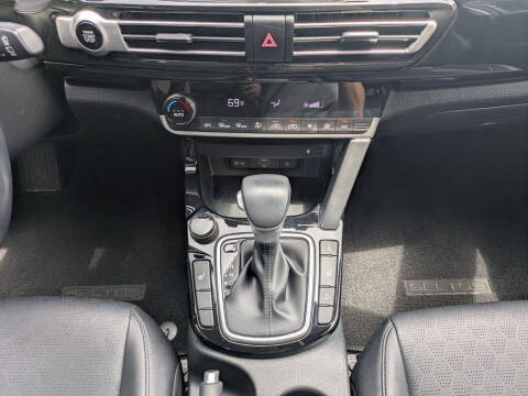 2023 Kia Seltos EX